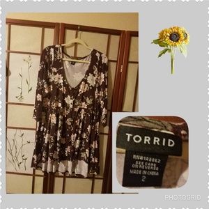 Torrid Babydoll tunic size 2
